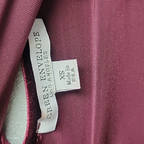 GREEN ENVELOPE Los Angeles Women's Maroon Velvet Sleeveless Mini Dress size XS - Picture 6 of 6